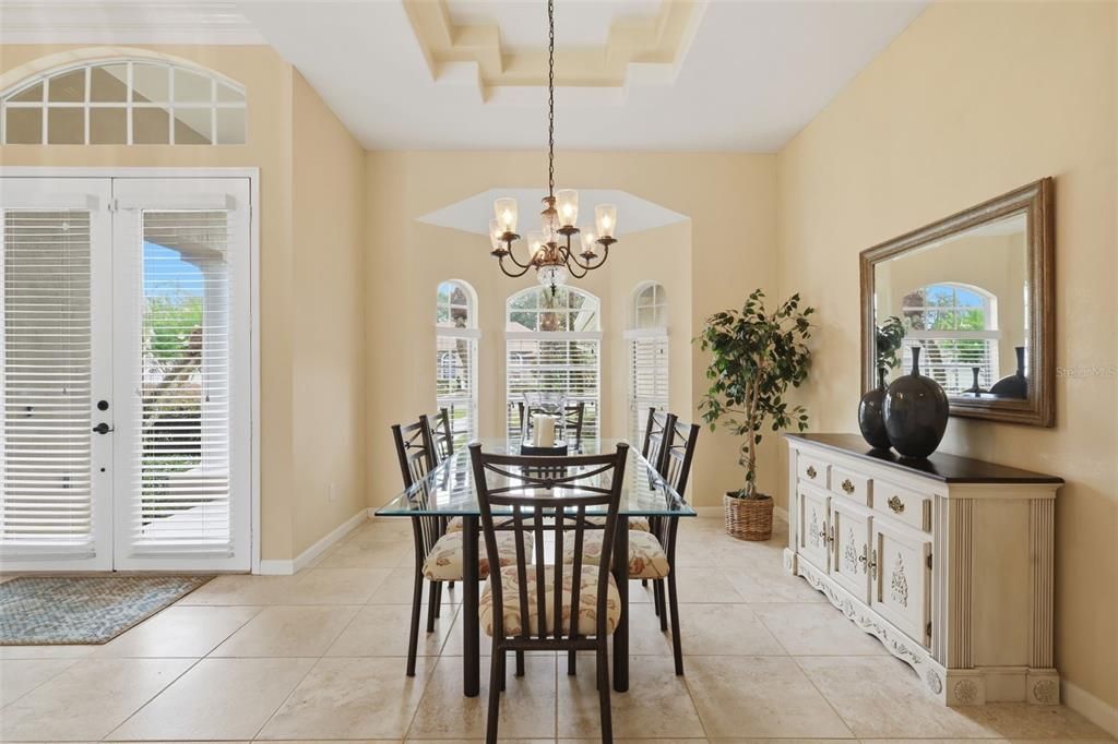 For Sale: $750,000 (4 beds, 3 baths, 2608 Square Feet)