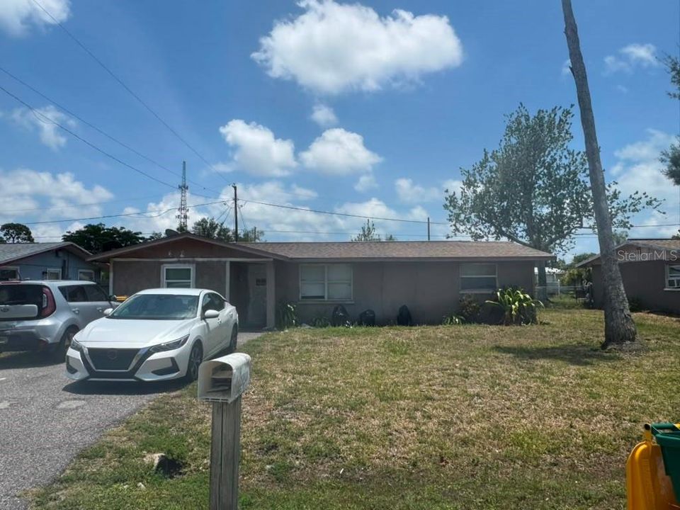 For Sale: $130,000 (3 beds, 1 baths, 1164 Square Feet)