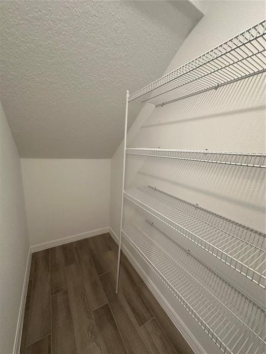 В аренду: $2,250 (3 спален, 2 ванн, 1743 Квадратных фут)