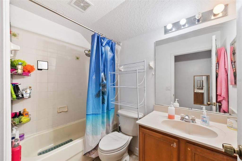 For Sale: $449,900 (5 beds, 4 baths, 2862 Square Feet)