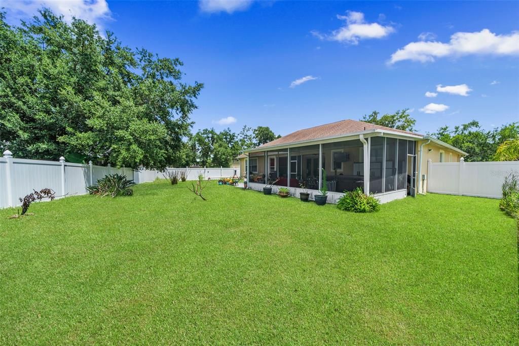 For Sale: $449,900 (5 beds, 4 baths, 2862 Square Feet)