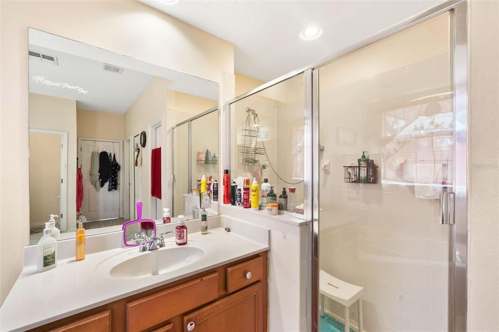 For Sale: $449,900 (5 beds, 4 baths, 2862 Square Feet)