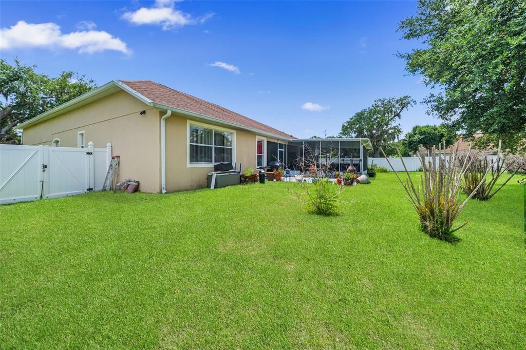 For Sale: $449,900 (5 beds, 4 baths, 2862 Square Feet)