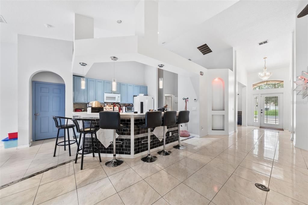 For Sale: $449,900 (5 beds, 4 baths, 2862 Square Feet)