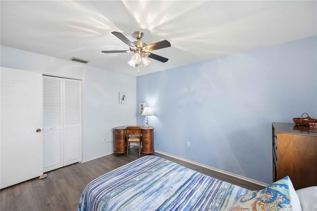 For Sale: $399,000 (3 beds, 2 baths, 1955 Square Feet)