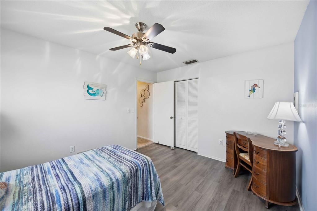 For Sale: $399,000 (3 beds, 2 baths, 1955 Square Feet)