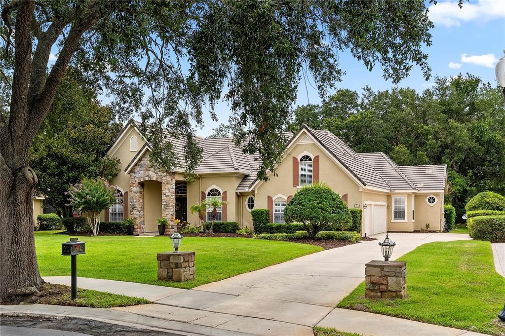 For Sale: $1,100,000 (4 beds, 4 baths, 3566 Square Feet)