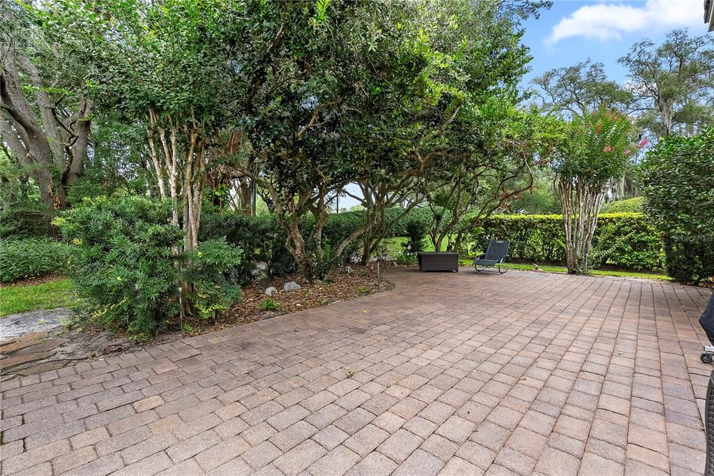 For Sale: $1,100,000 (4 beds, 4 baths, 3566 Square Feet)