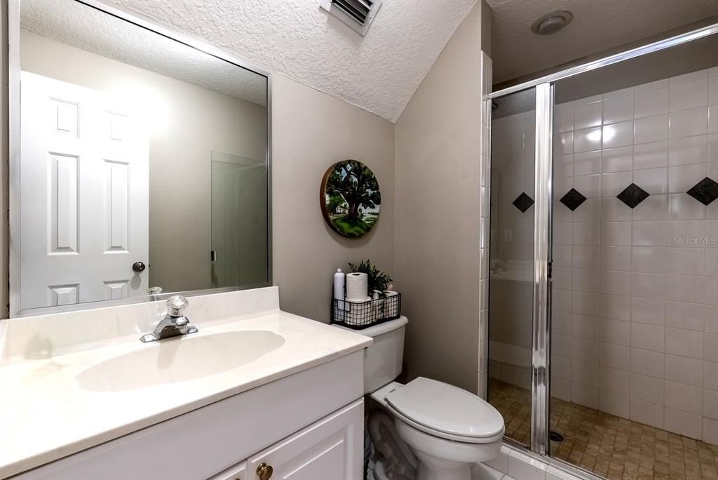 For Sale: $1,100,000 (4 beds, 4 baths, 3566 Square Feet)
