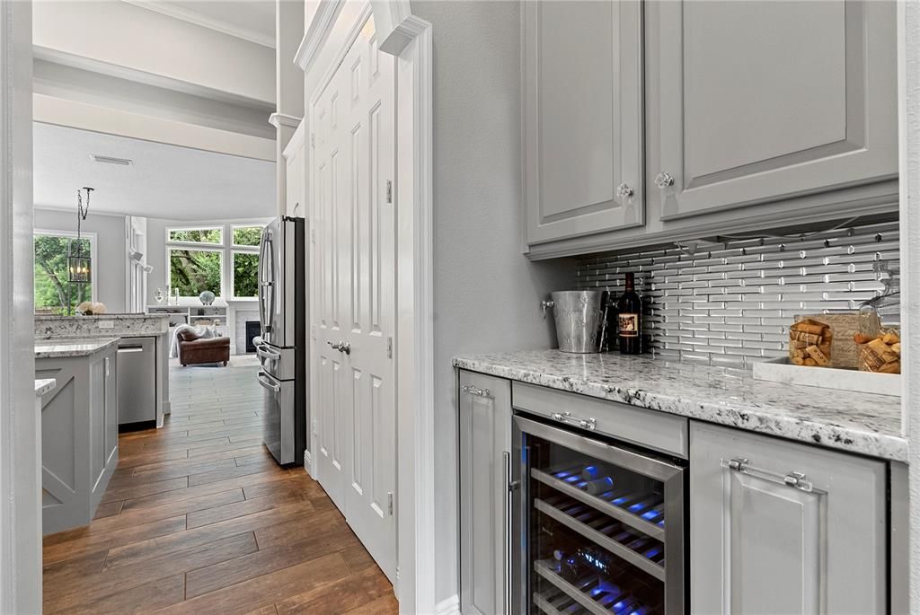 For Sale: $1,100,000 (4 beds, 4 baths, 3566 Square Feet)
