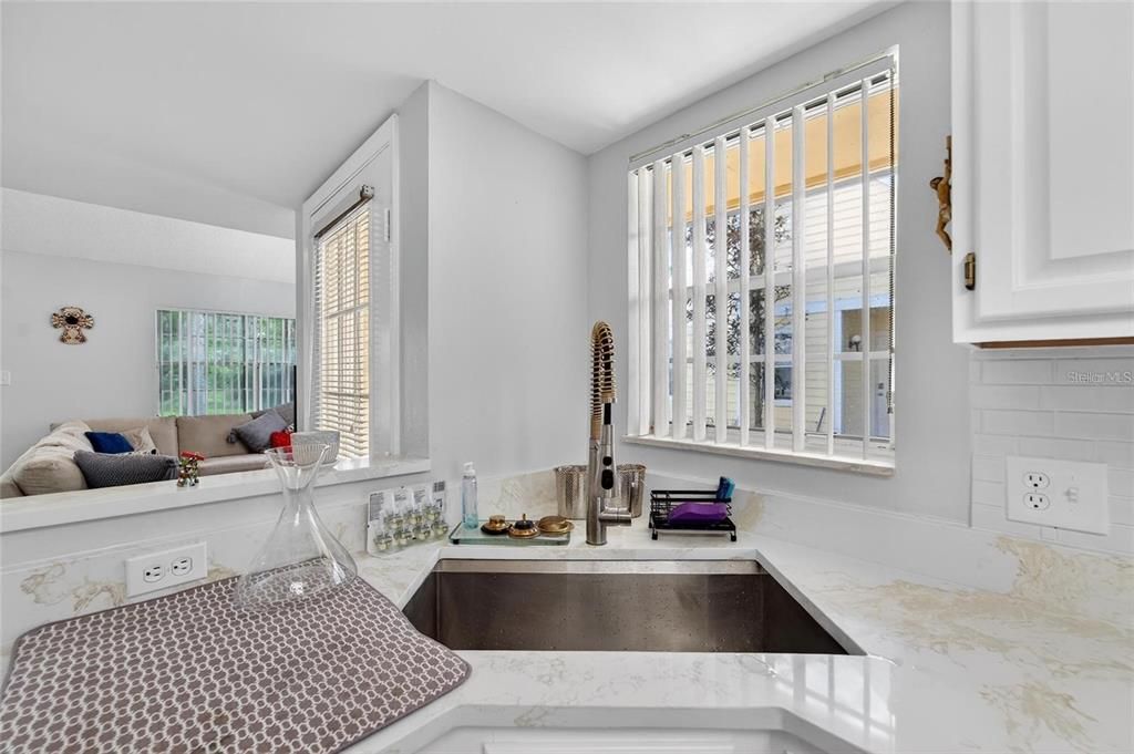 For Sale: $284,900 (3 beds, 2 baths, 1534 Square Feet)