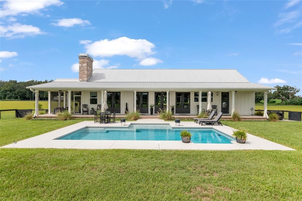 For Sale: $1,490,000 (3 beds, 3 baths, 2274 Square Feet)