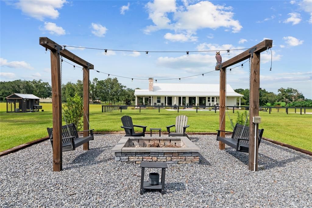 For Sale: $1,490,000 (3 beds, 3 baths, 2274 Square Feet)