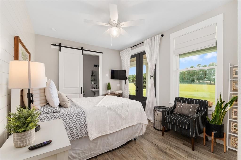 For Sale: $1,490,000 (3 beds, 3 baths, 2274 Square Feet)