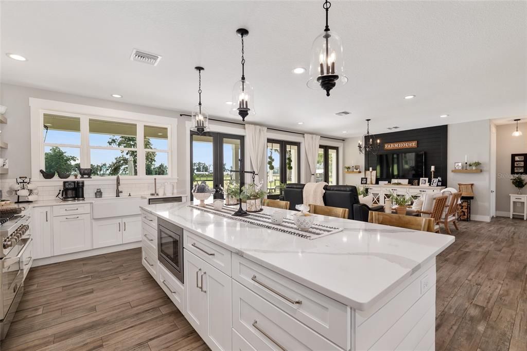 For Sale: $1,490,000 (3 beds, 3 baths, 2274 Square Feet)