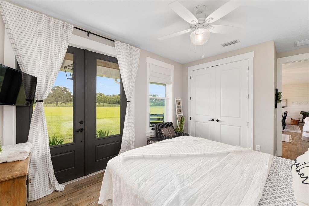 For Sale: $1,490,000 (3 beds, 3 baths, 2274 Square Feet)