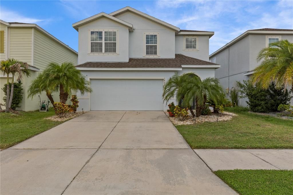 For Rent: $2,600 (3 beds, 2 baths, 1897 Square Feet)