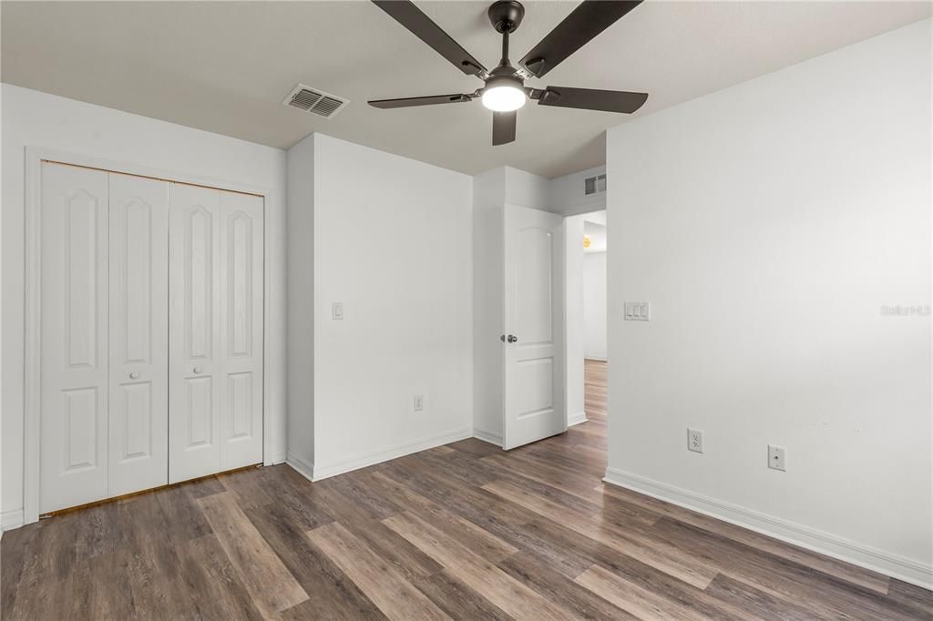 For Rent: $2,600 (3 beds, 2 baths, 1897 Square Feet)