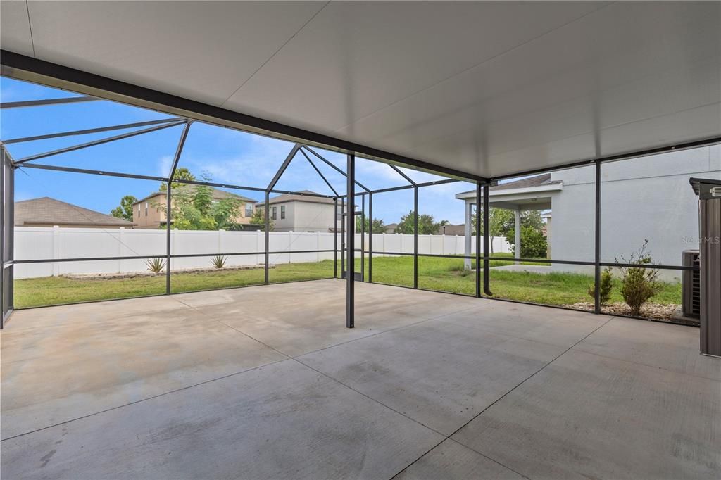 For Rent: $2,600 (3 beds, 2 baths, 1897 Square Feet)