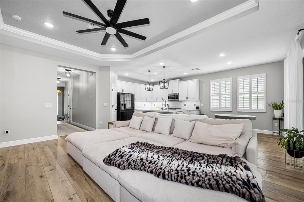 Active With Contract: $515,000 (4 beds, 2 baths, 1864 Square Feet)