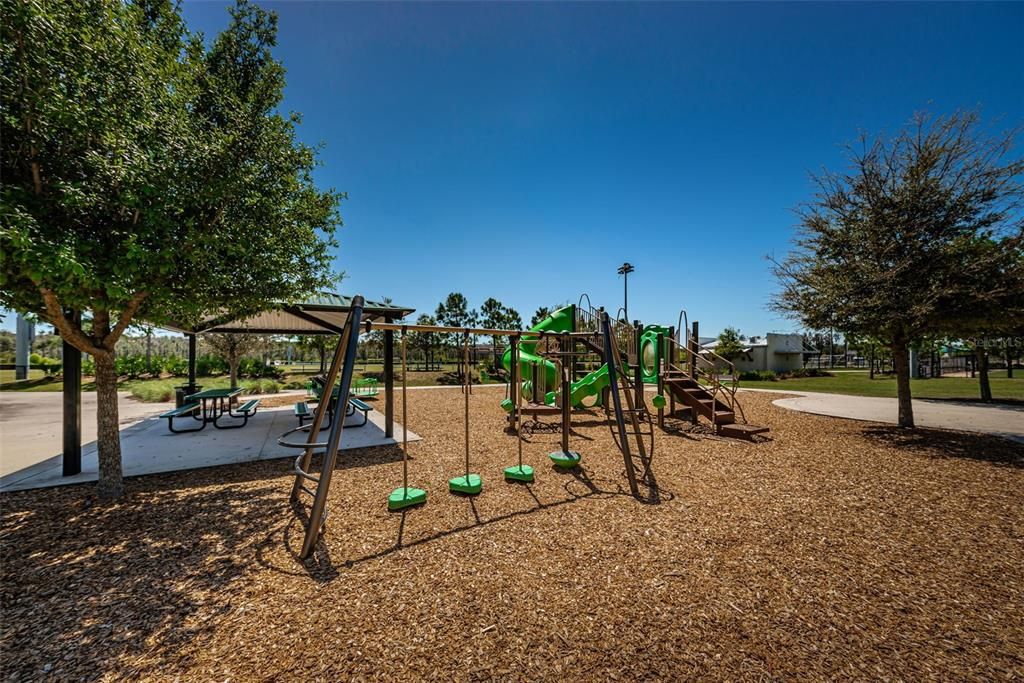 Active With Contract: $515,000 (4 beds, 2 baths, 1864 Square Feet)