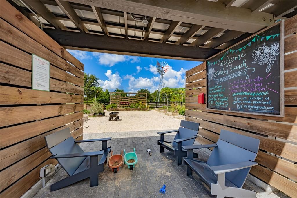 Active With Contract: $515,000 (4 beds, 2 baths, 1864 Square Feet)