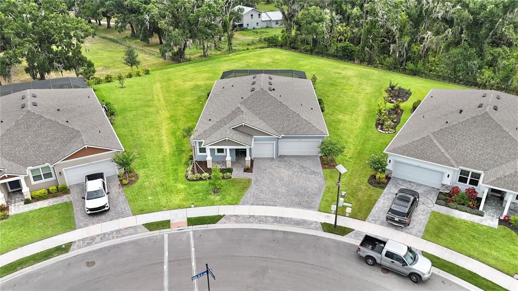 For Sale: $779,000 (4 beds, 3 baths, 2576 Square Feet)