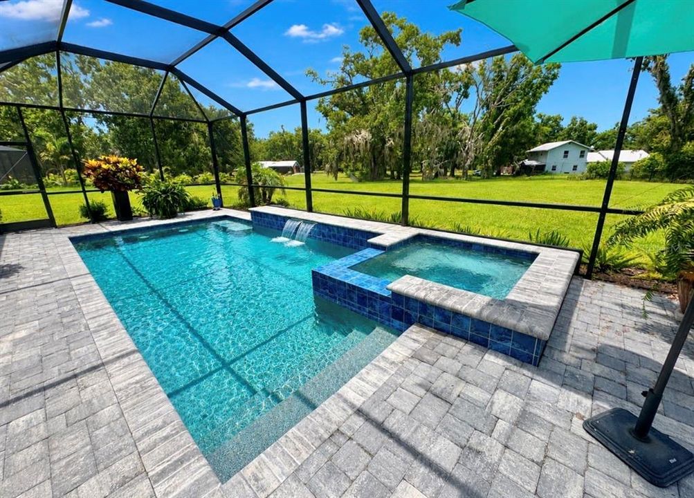 For Sale: $779,000 (4 beds, 3 baths, 2576 Square Feet)