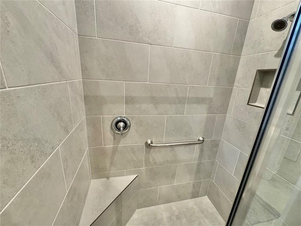 For Sale: $779,000 (4 beds, 3 baths, 2576 Square Feet)