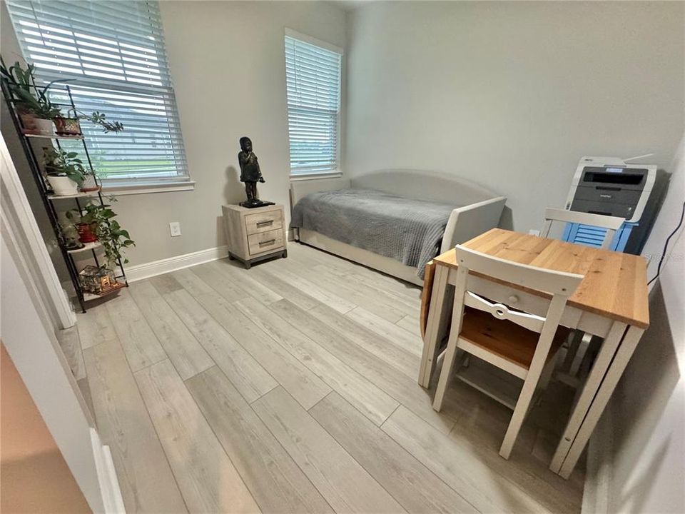 For Sale: $779,000 (4 beds, 3 baths, 2576 Square Feet)