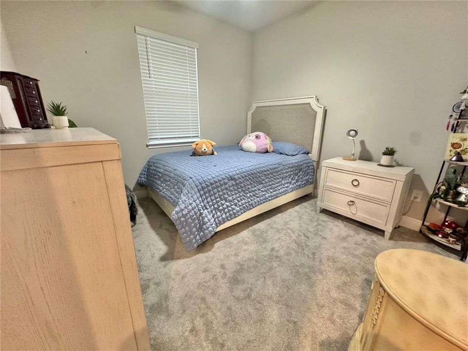 For Sale: $779,000 (4 beds, 3 baths, 2576 Square Feet)