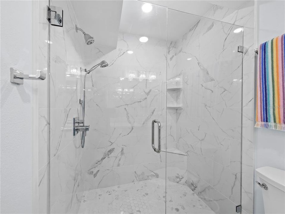 For Rent: $6,500 (2 beds, 2 baths, 1316 Square Feet)