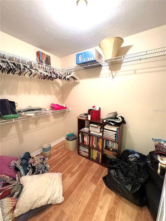 For Sale: $359,000 (3 beds, 2 baths, 2240 Square Feet)