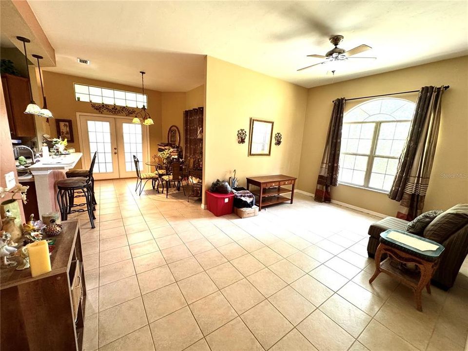 For Sale: $359,000 (3 beds, 2 baths, 2240 Square Feet)