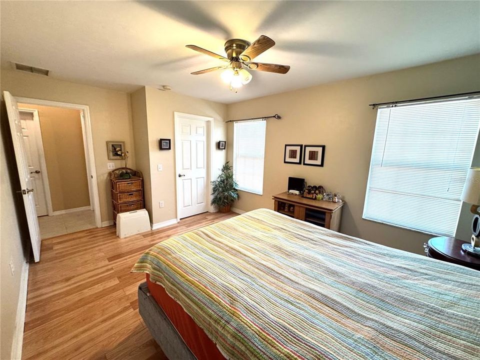 For Sale: $359,000 (3 beds, 2 baths, 2240 Square Feet)