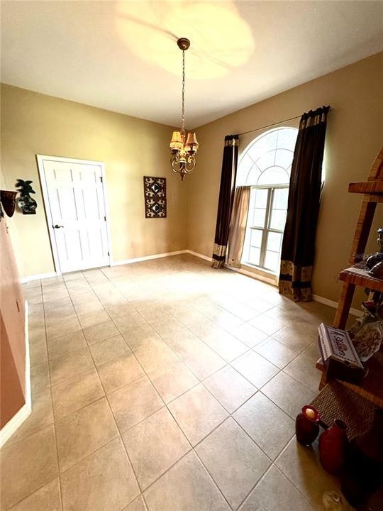 For Sale: $359,000 (3 beds, 2 baths, 2240 Square Feet)