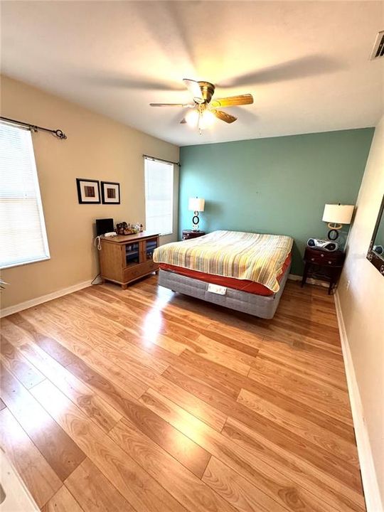For Sale: $359,000 (3 beds, 2 baths, 2240 Square Feet)