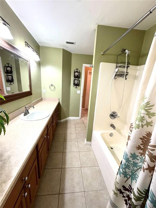 For Sale: $359,000 (3 beds, 2 baths, 2240 Square Feet)