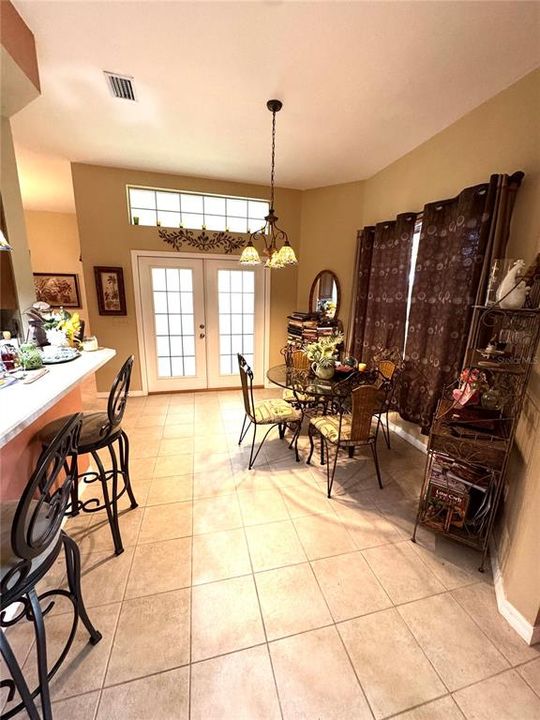 For Sale: $359,000 (3 beds, 2 baths, 2240 Square Feet)