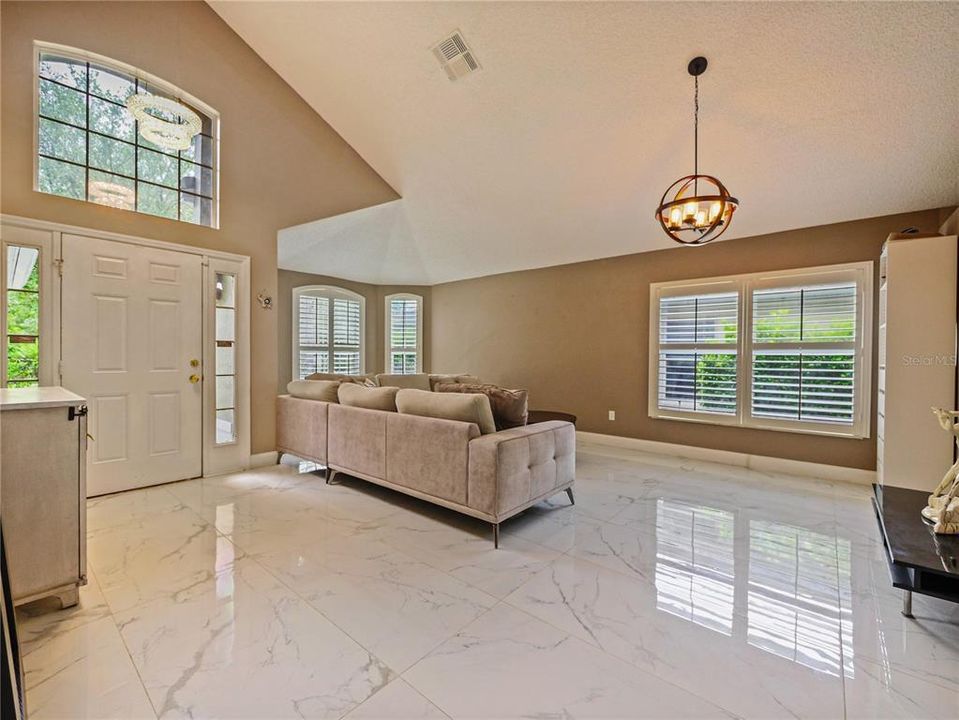 For Sale: $469,900 (4 beds, 2 baths, 2281 Square Feet)