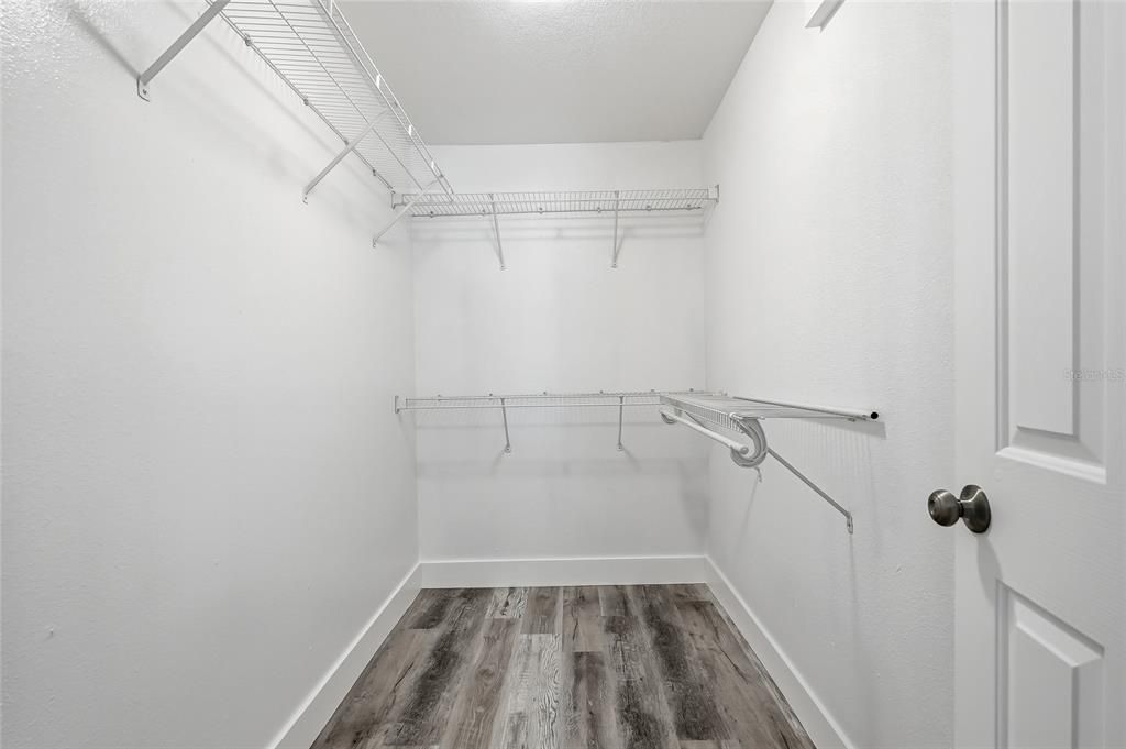 For Sale: $249,900 (3 beds, 2 baths, 1164 Square Feet)