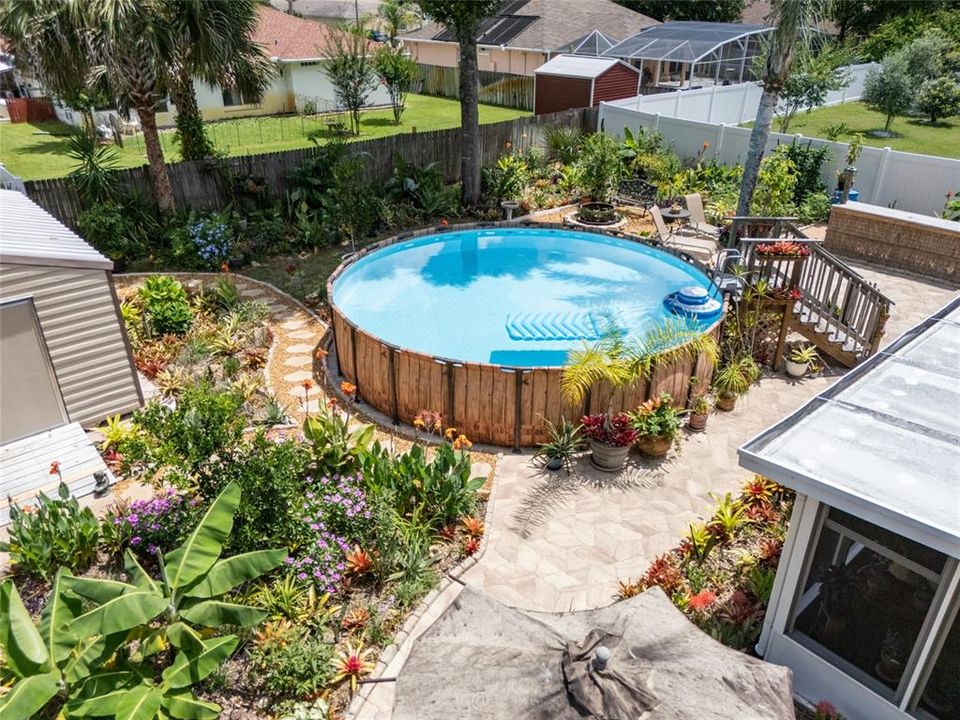 For Sale: $330,000 (3 beds, 2 baths, 1371 Square Feet)