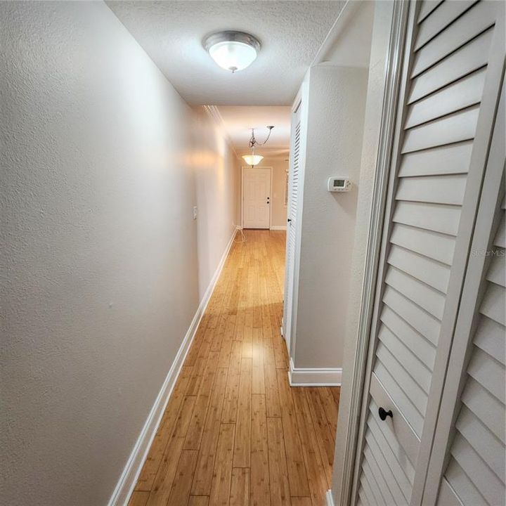 For Rent: $2,000 (1 beds, 1 baths, 560 Square Feet)