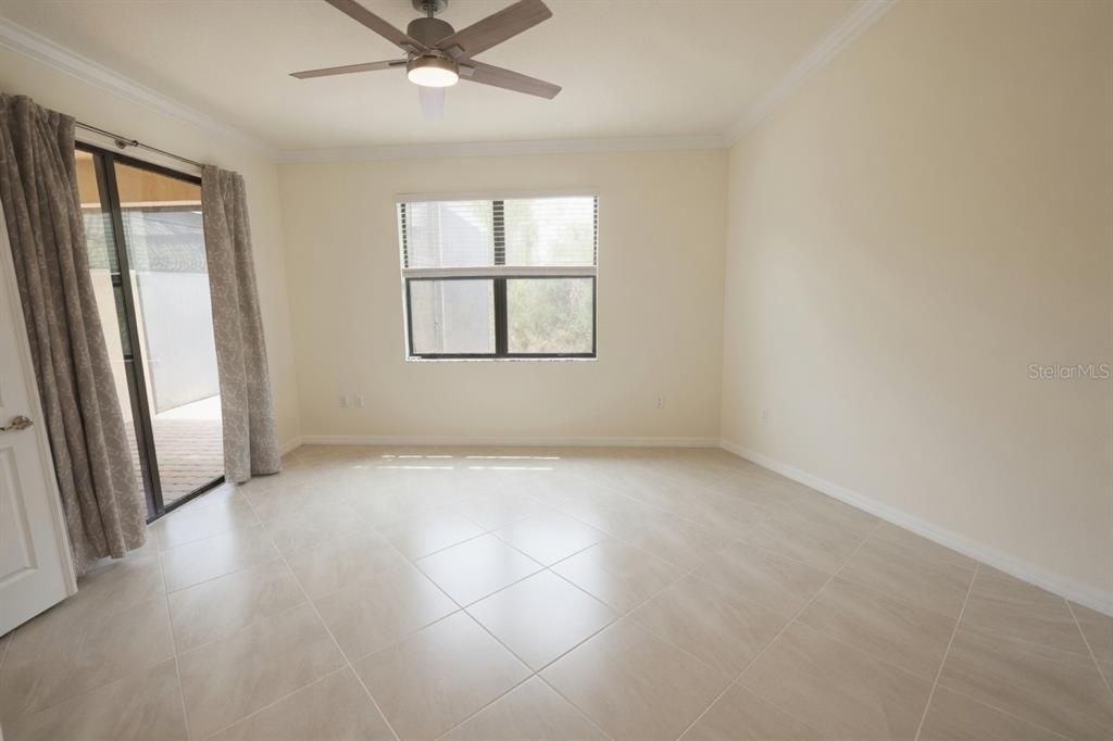 For Sale: $329,900 (2 beds, 2 baths, 1568 Square Feet)