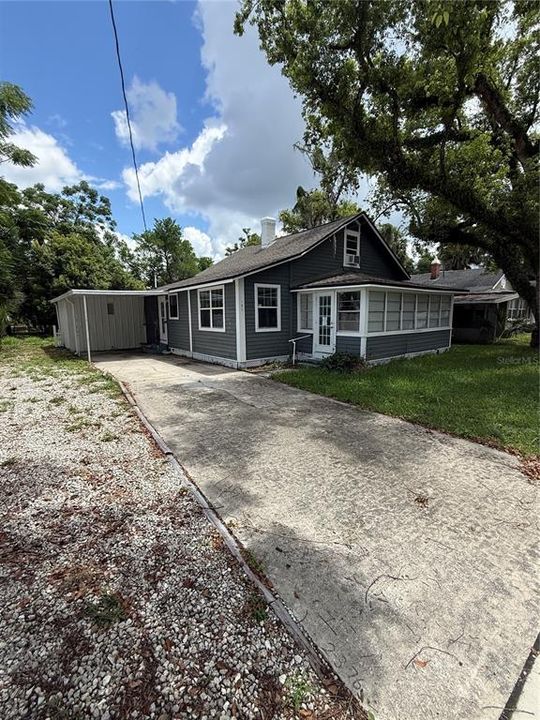 For Sale: $229,900 (3 beds, 1 baths, 1302 Square Feet)