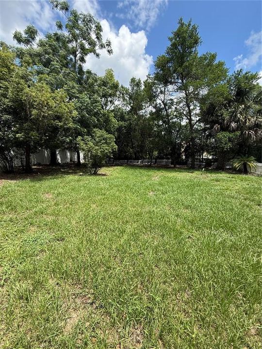 For Sale: $229,900 (3 beds, 1 baths, 1302 Square Feet)