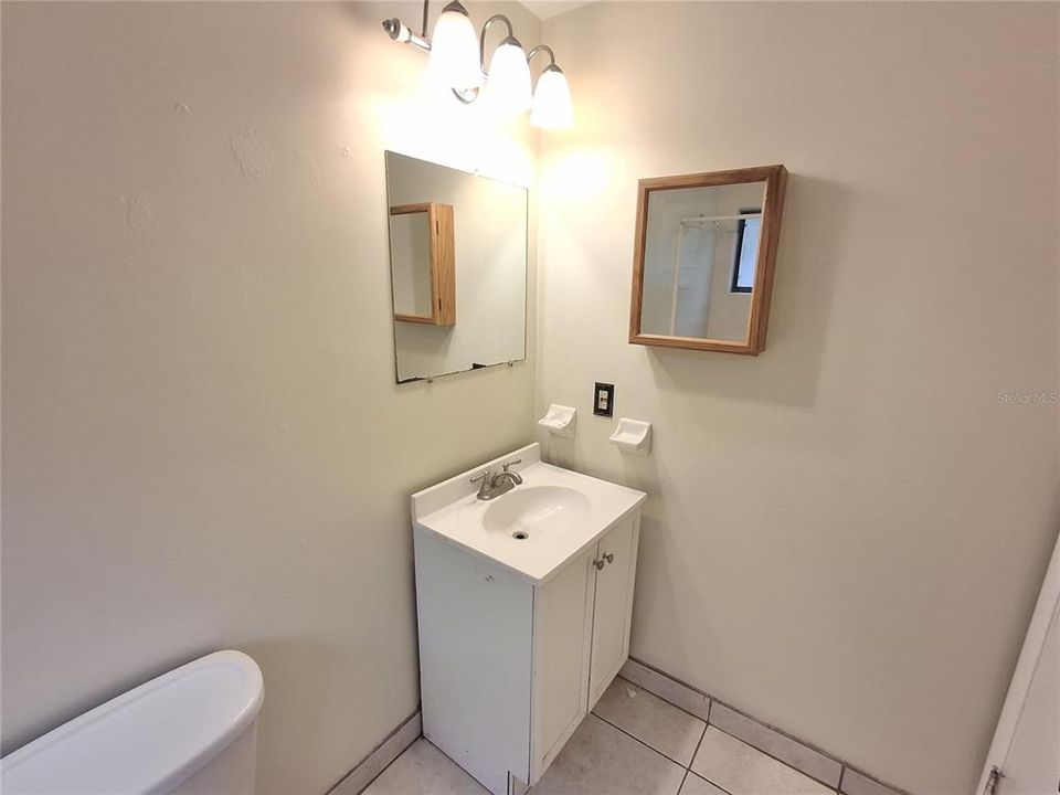 For Sale: $115,000 (2 beds, 2 baths, 1120 Square Feet)