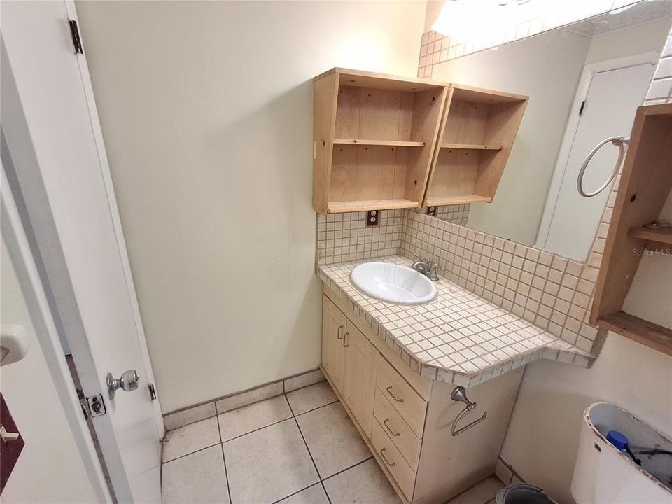 For Sale: $115,000 (2 beds, 2 baths, 1120 Square Feet)