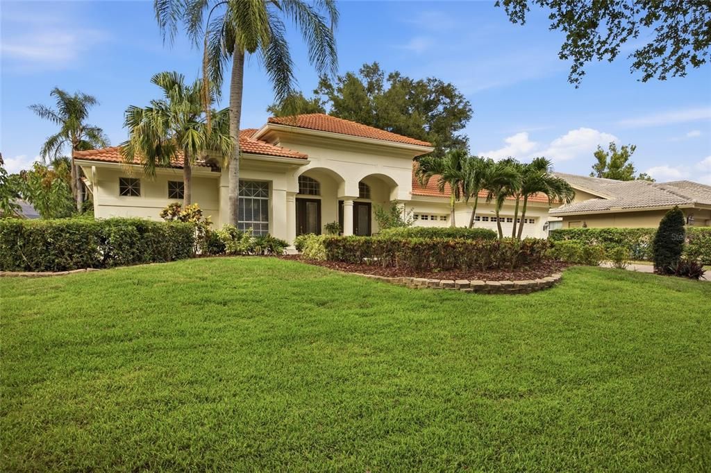 En Venta: $1,275,000 (4 camas, 3 baños, 3163 Pies cuadrados)