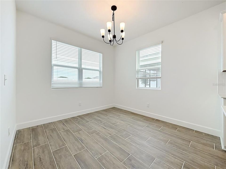 В аренду: $2,700 (4 спален, 3 ванн, 2051 Квадратных фут)